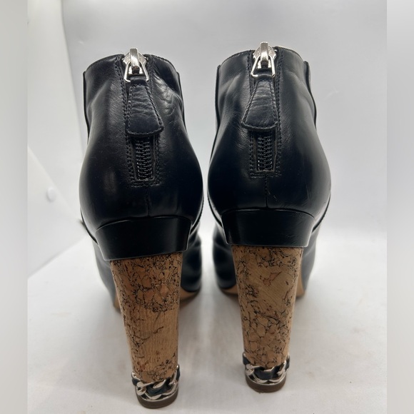 Authentic Chanel Dark Navy Leather Ankle Boots with Cork Heel size 39 - Picture 1 of 16